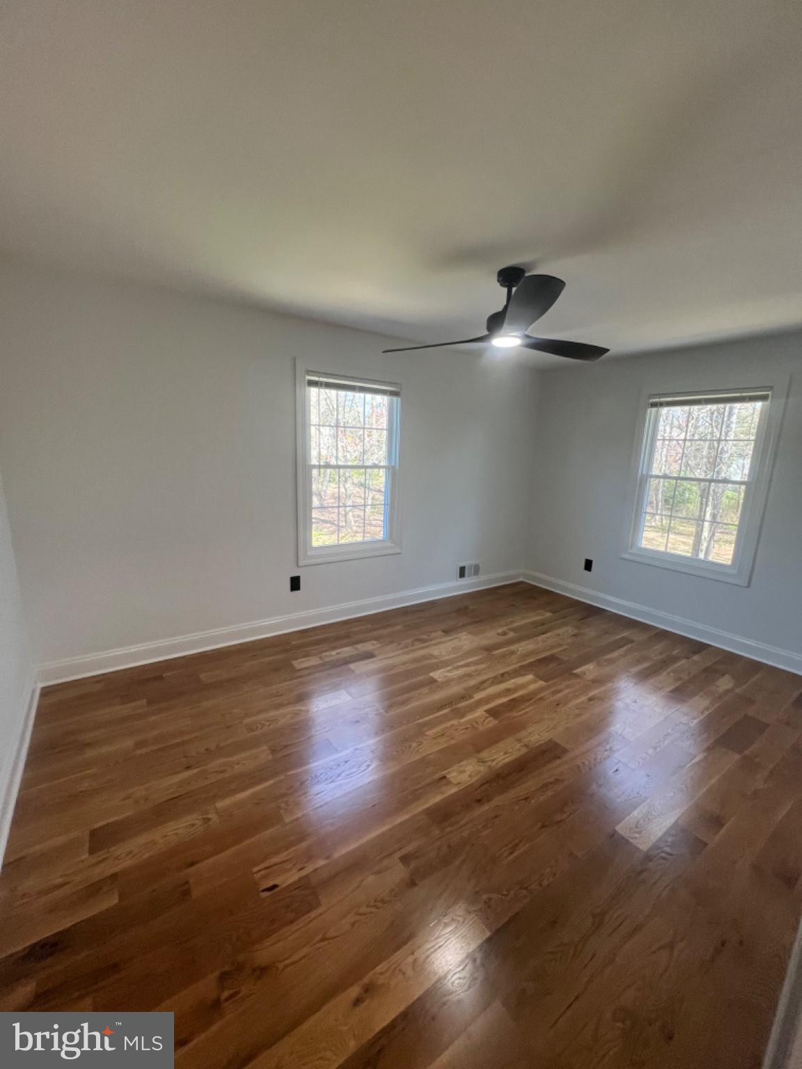 4400 Rendale Court Olney, MD 20832 - Photo 21 of 47 Bright and airy room with hardwood floors.