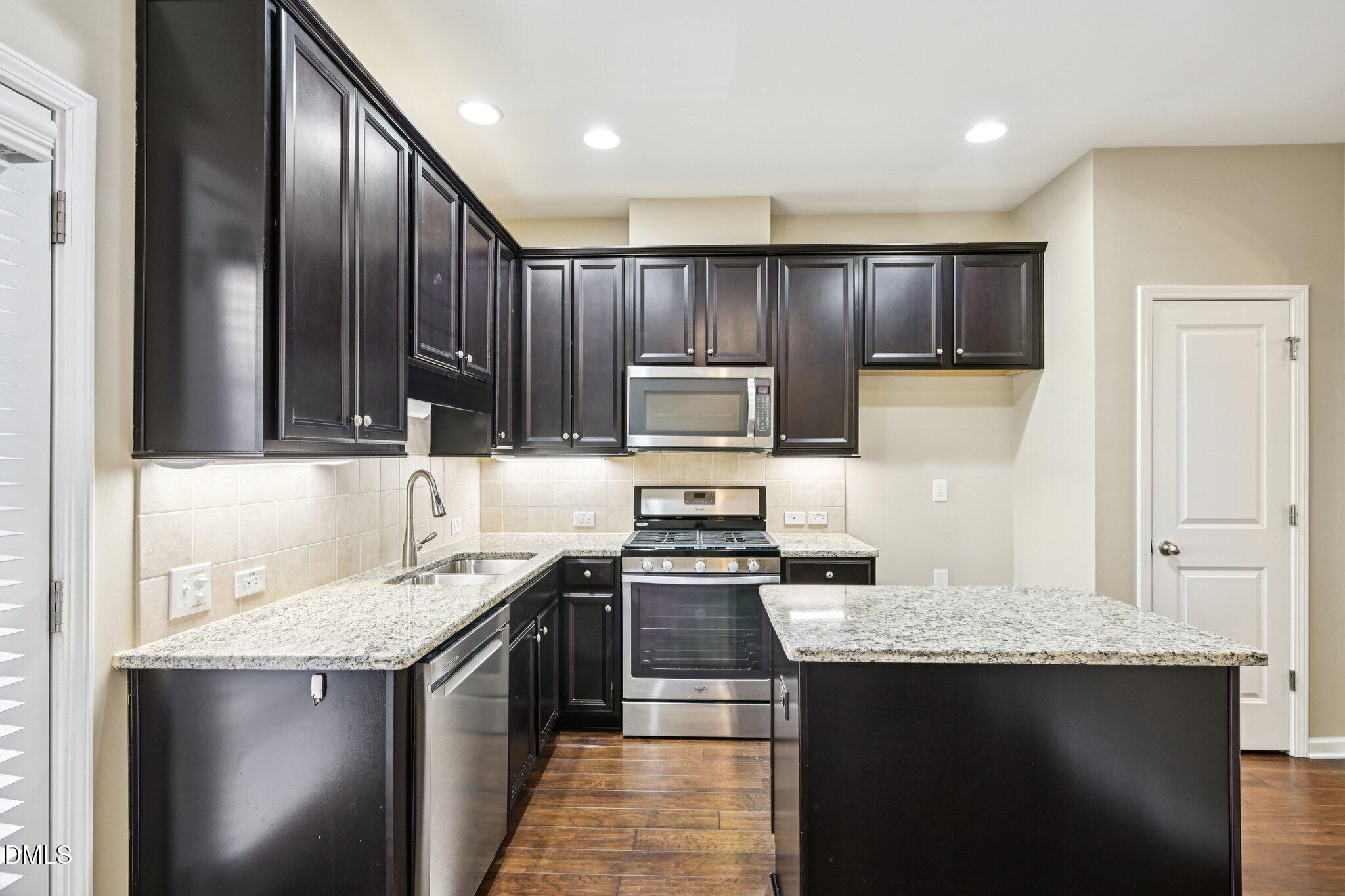 694 Wickham Ridge Road Apex, NC 27539 - Photo 15 of 64 18-web-or-mls-Wickham Rdg-S0702-014