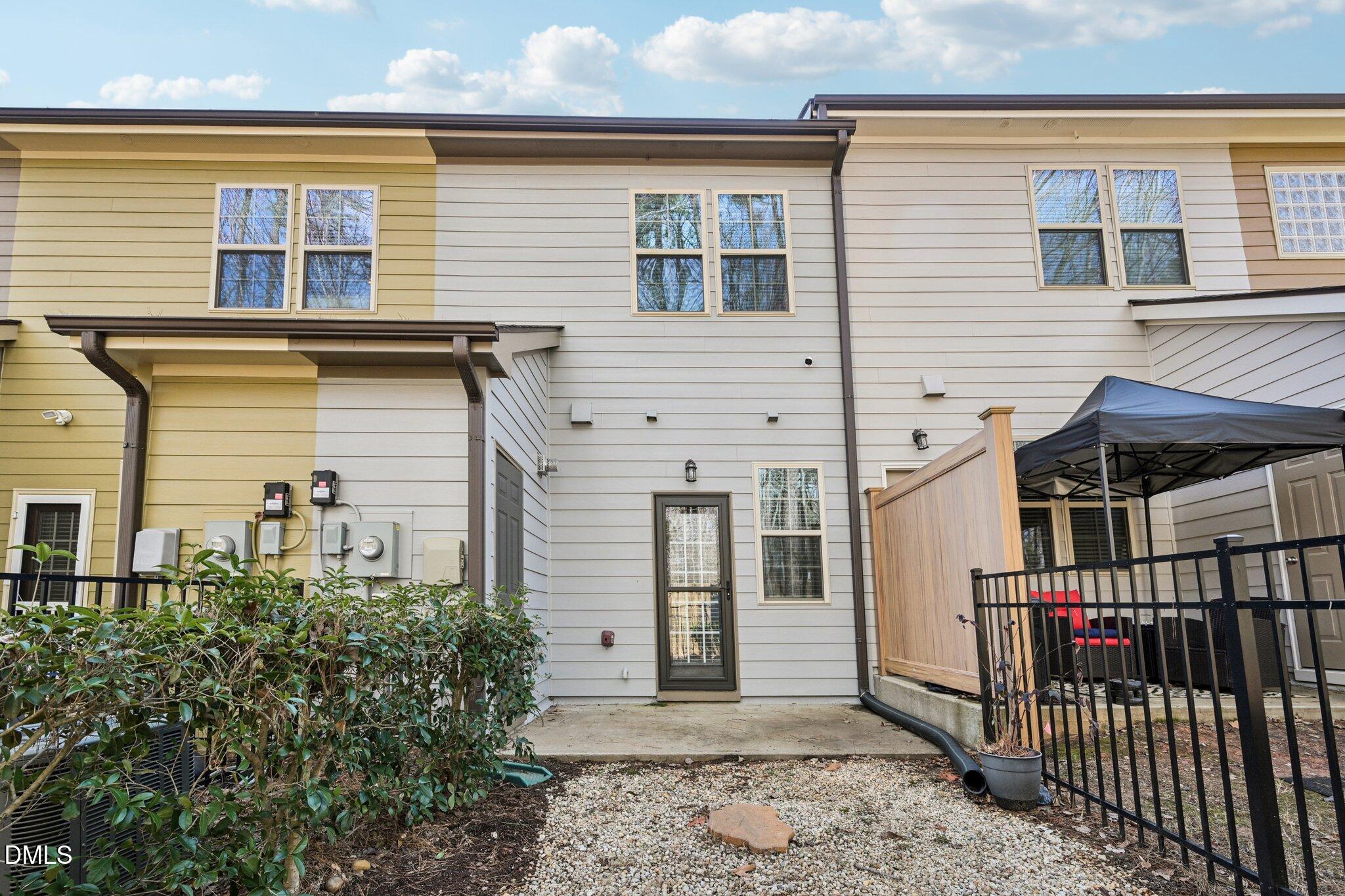694 Wickham Ridge Road Apex, NC 27539 - Photo 22 of 53 41-web-or-mls-Wickham Rdg-S0702-035