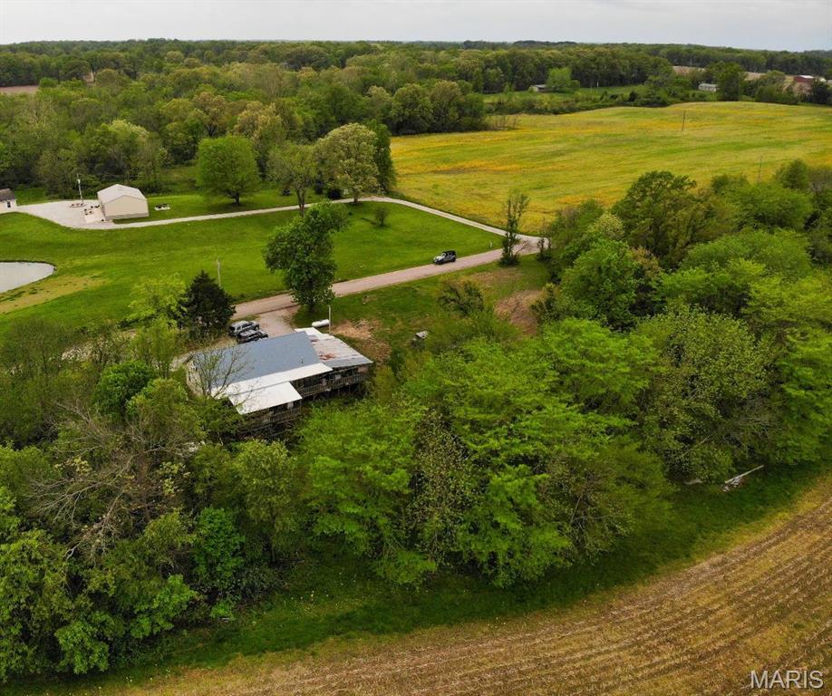 4521 England Road Salem, IL 62881 - Photo 4 of 7