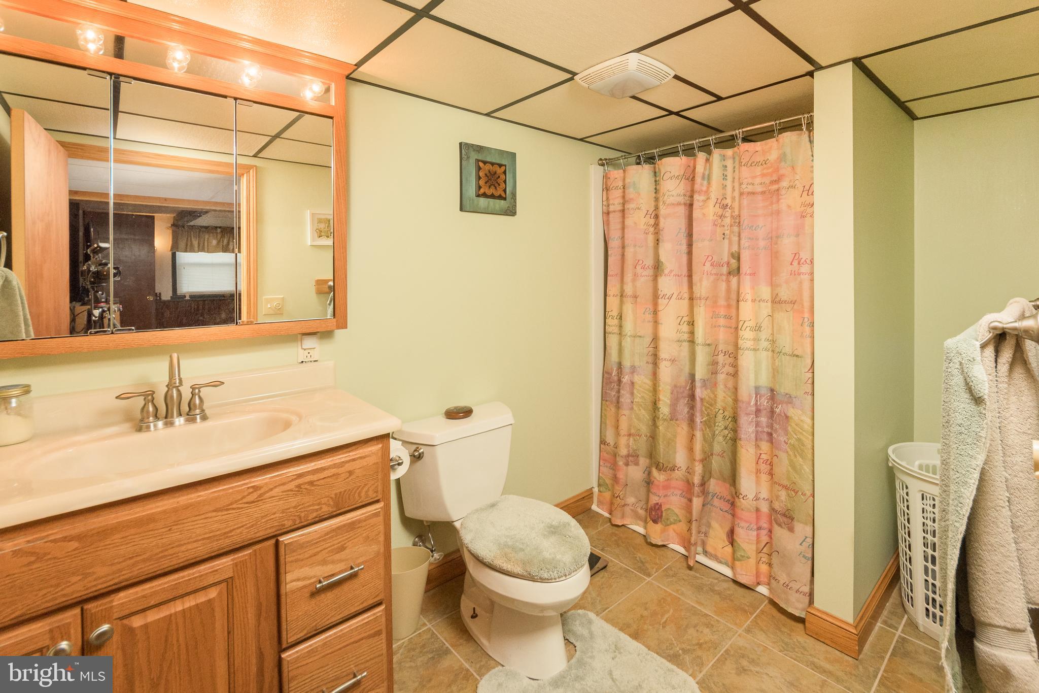 3248 Blue Rock Road Lancaster, PA 17603 - Photo 16 of 22 Master bath