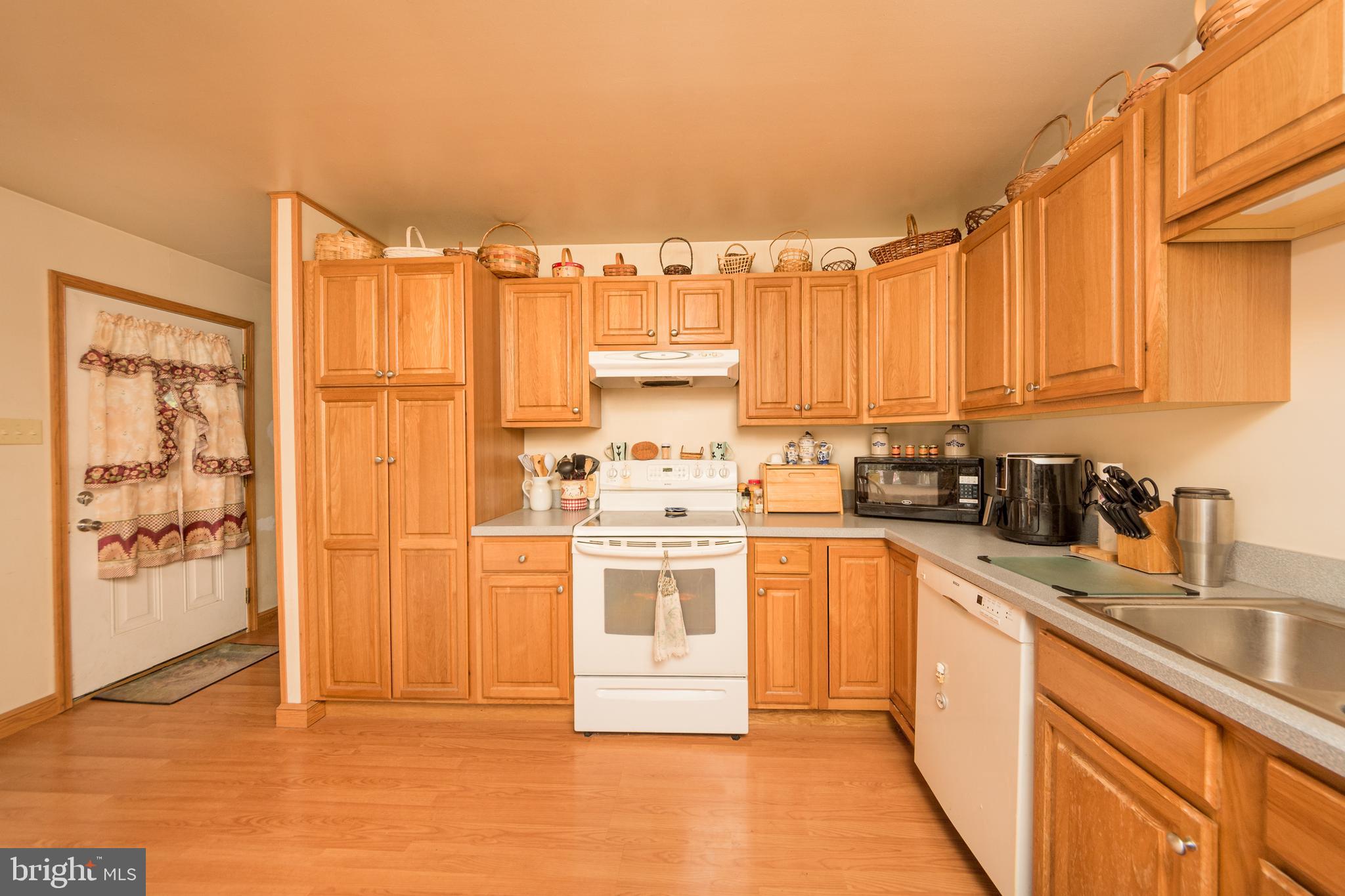 3248 Blue Rock Road Lancaster, PA 17603 - Photo 8 of 22 Gallery Image 8