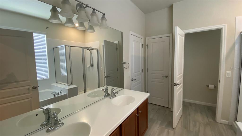 13261 Roxboro Road Windermere, FL 34786 - Photo 12 of 26