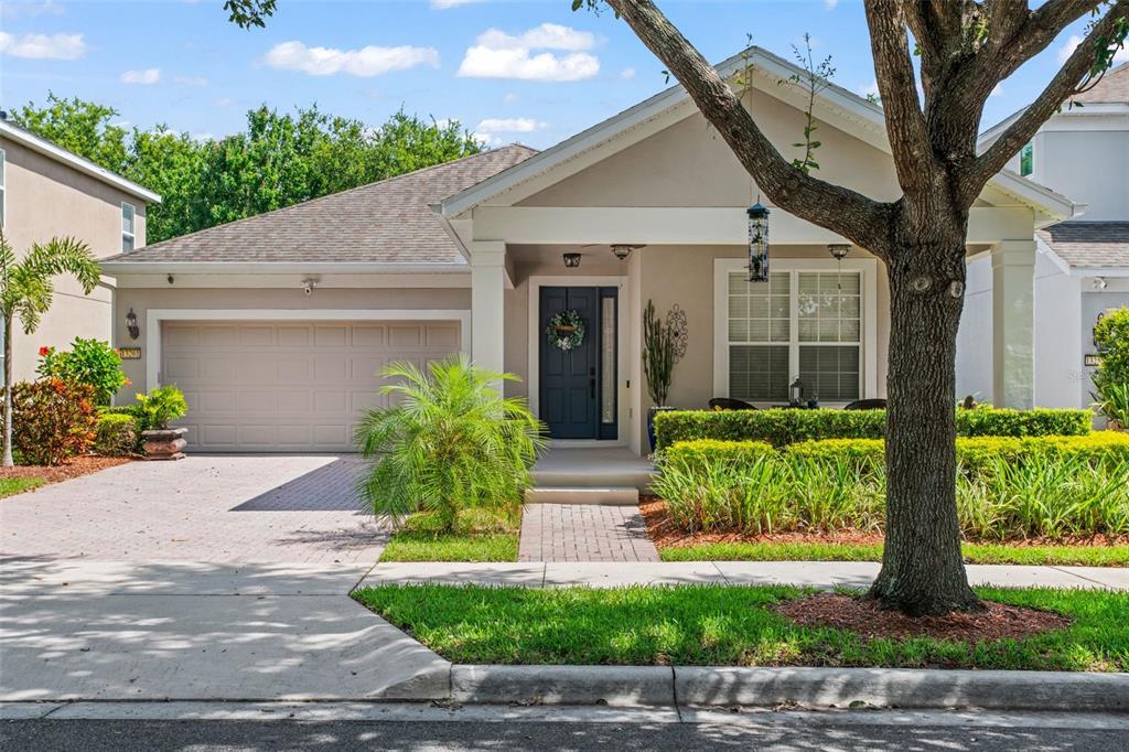 13261 Roxboro Road Windermere, FL 34786 - Photo 2 of 26