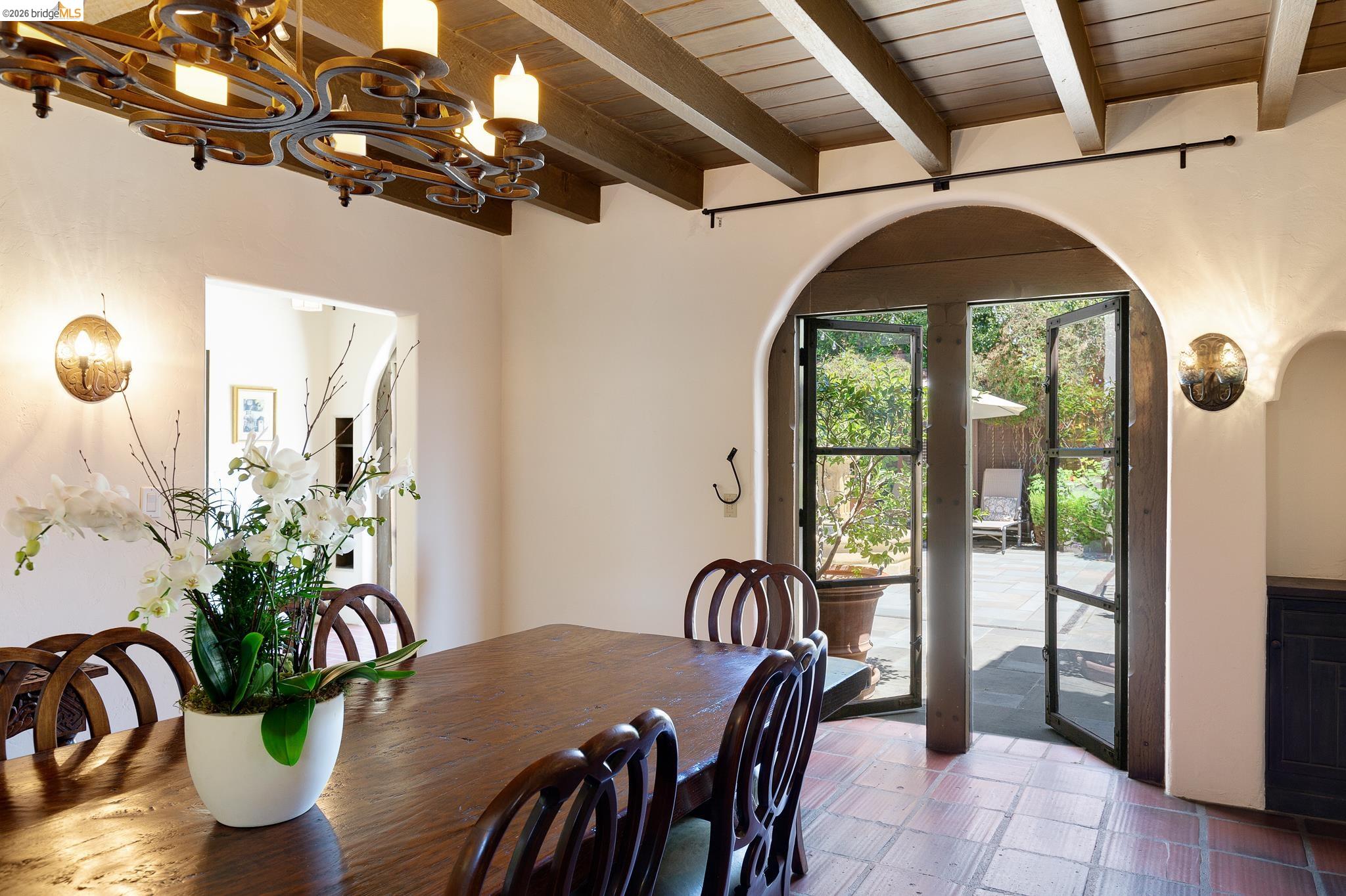 17 Roble Court Berkeley, CA 94705 - Photo 15 of 73