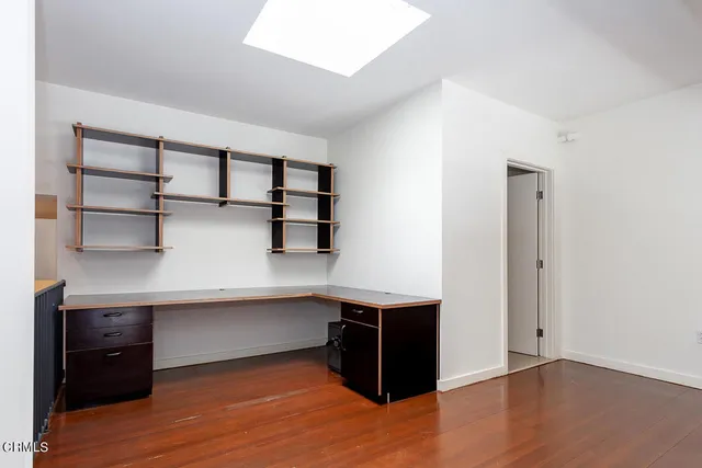 $4,600 | 257 South Spring Street, Unit PHE, Los Angeles, CA 90012