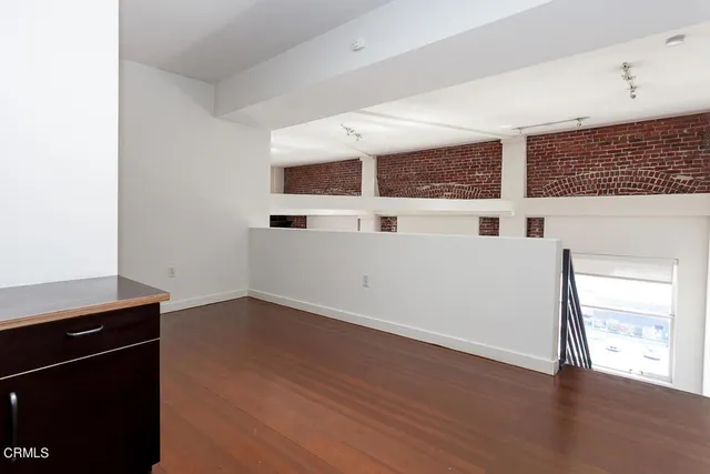 $4,600 | 257 South Spring Street, Unit PHE, Los Angeles, CA 90012