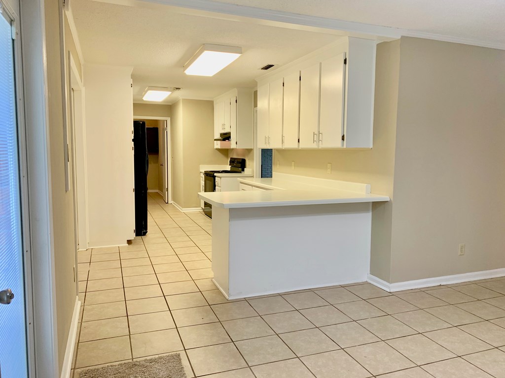 3902 Richland Road Dothan, AL 36303 - Photo 8 of 16