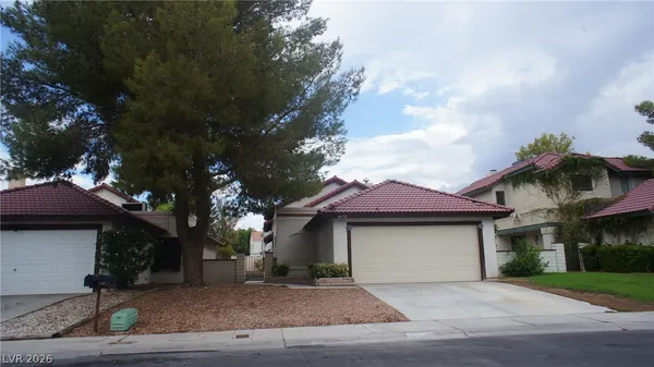 $2,071 | 6653 West Joe Michael Way, Las Vegas, NV 89108