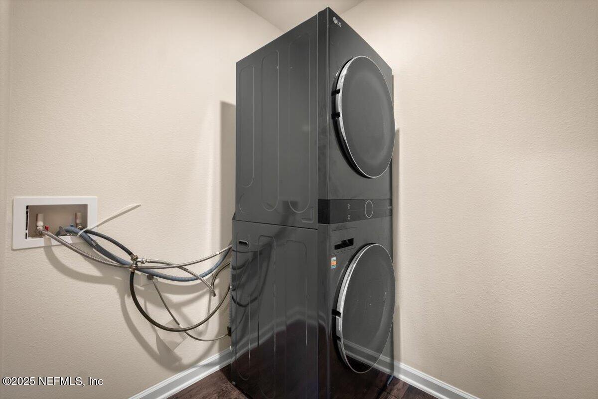 2080 Denton Trace Green Cove Springs, FL 32043 - Photo 11 of 32 a utility room with dryer and washer