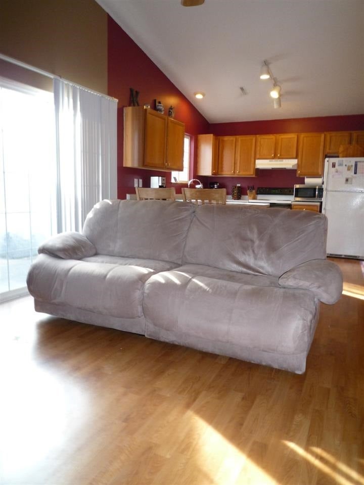 180 Railroad Street Riverside, IA 52327 - Photo 4 of 17 Gallery Image 4