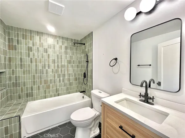 $3,000 | 517 Wildrose Avenue, Monrovia, CA 91016