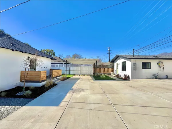 $3,000 | 517 Wildrose Avenue, Monrovia, CA 91016