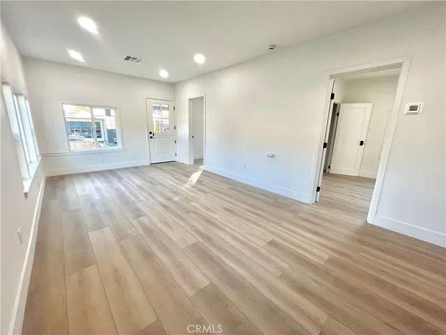 $3,200 | 517 Wildrose Avenue, Monrovia, CA 91016