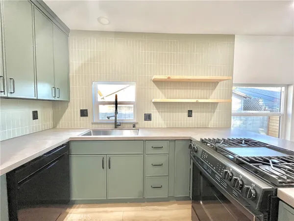 $3,000 | 517 Wildrose Avenue, Monrovia, CA 91016