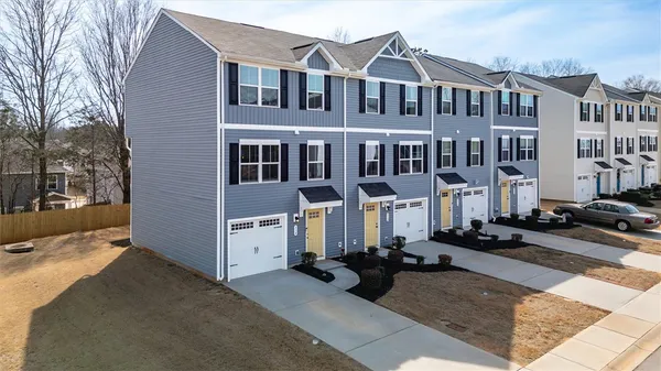 $229,900 | 314 Brooklane Court, Easley, SC 29642