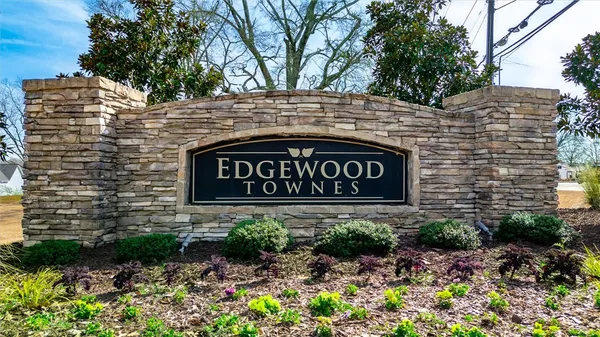 $229,900 | 314 Brooklane Court, Easley, SC 29642