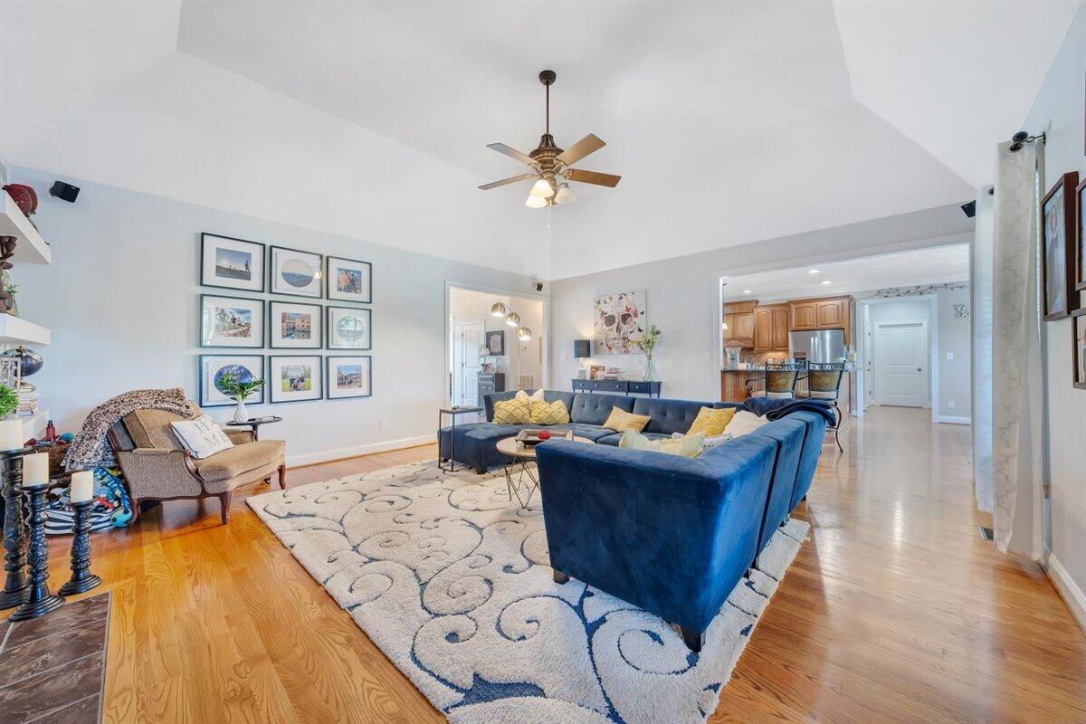 182 Sowder Farm Road Troutville, VA 24175 - Photo 11 of 55 Great Room