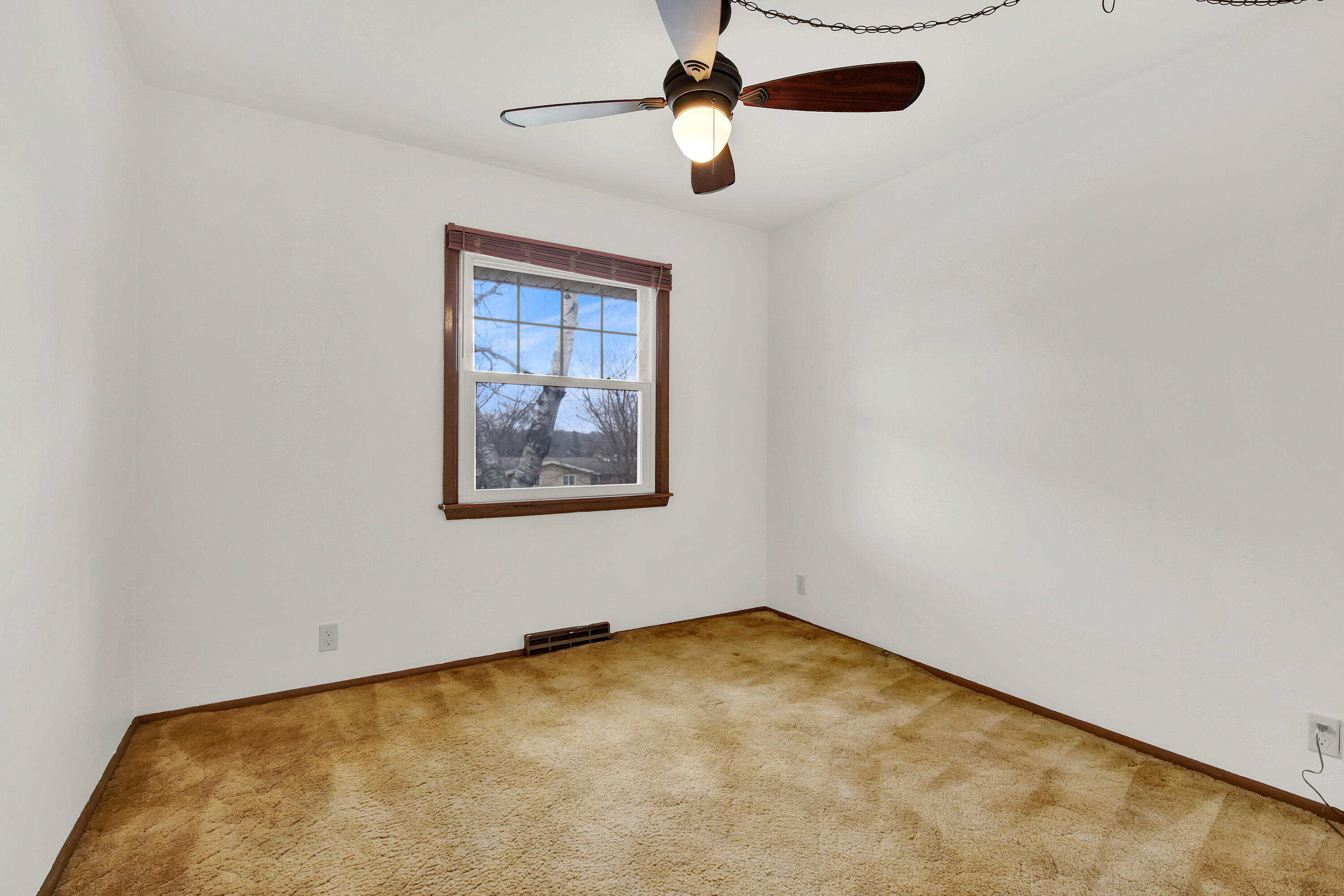 525 Catskill Road Waukesha, WI 53186 - Photo 17 of 23 Wood floor under carpet