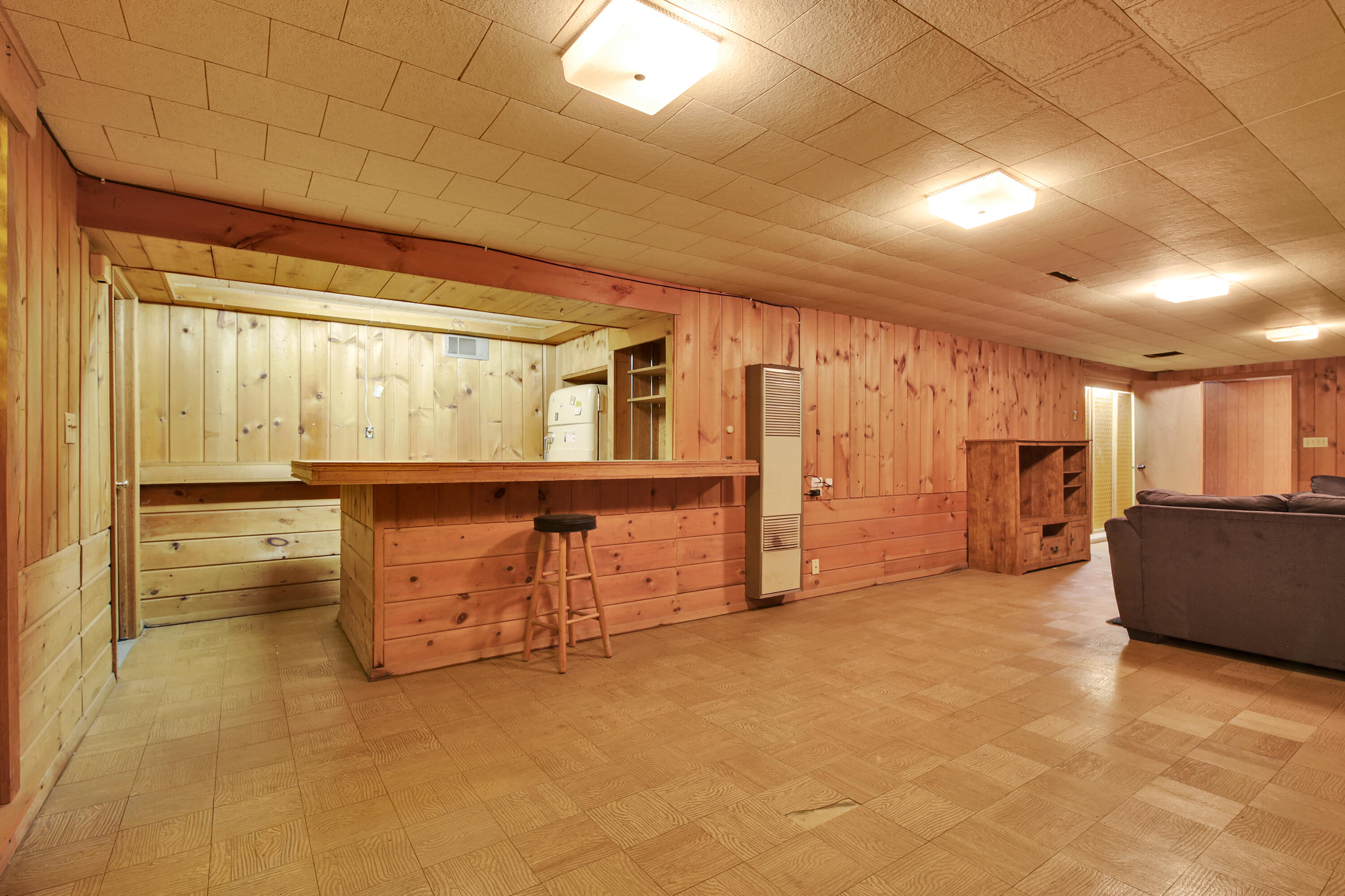 525 Catskill Road Waukesha, WI 53186 - Photo 19 of 23 Bar Area in Rec Room