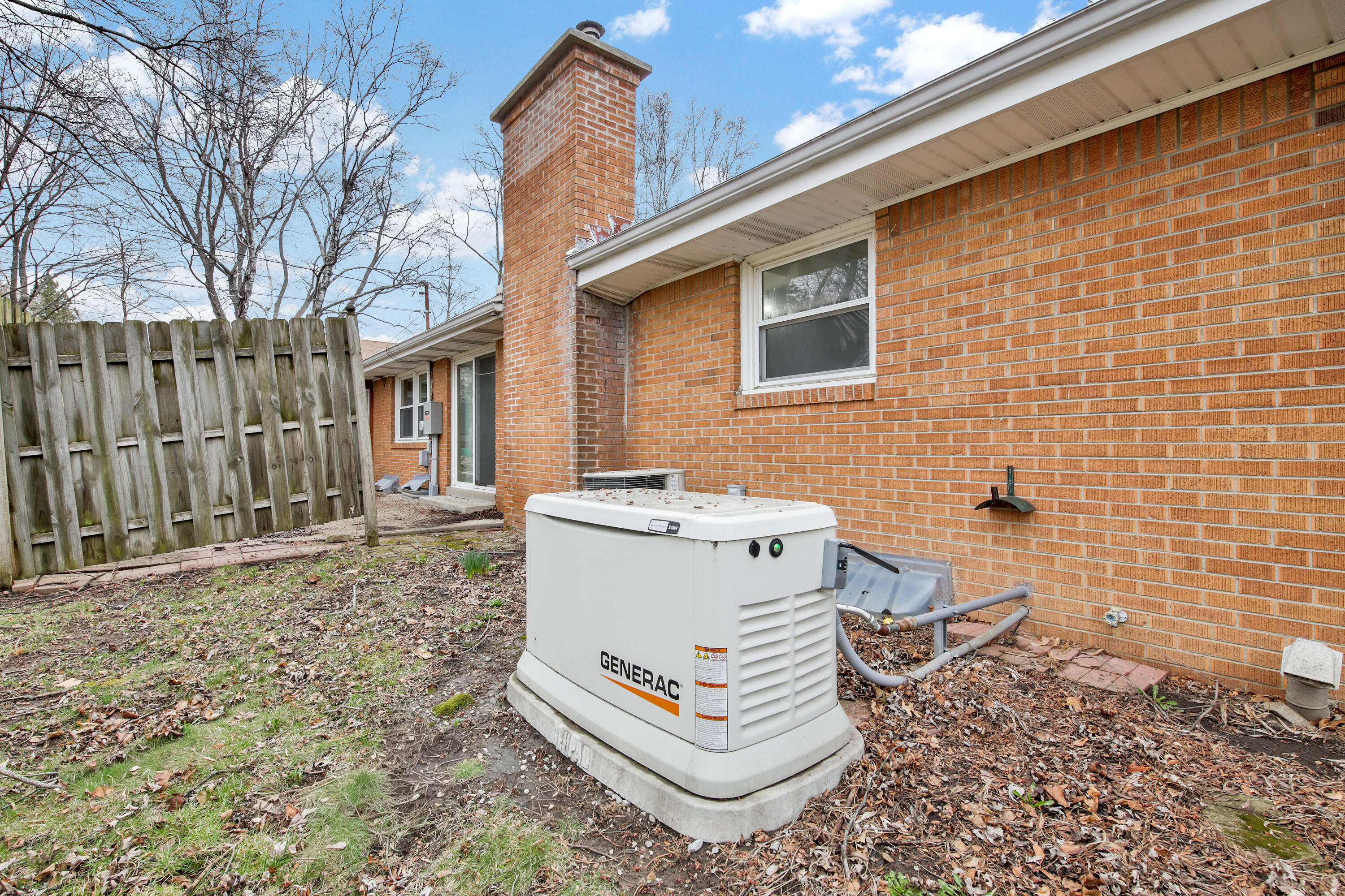 525 Catskill Road Waukesha, WI 53186 - Photo 21 of 23 Whole House Generator