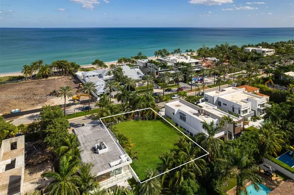 $4,500,000 | 284 Ocean Boulevard, Golden Beach, FL 33160