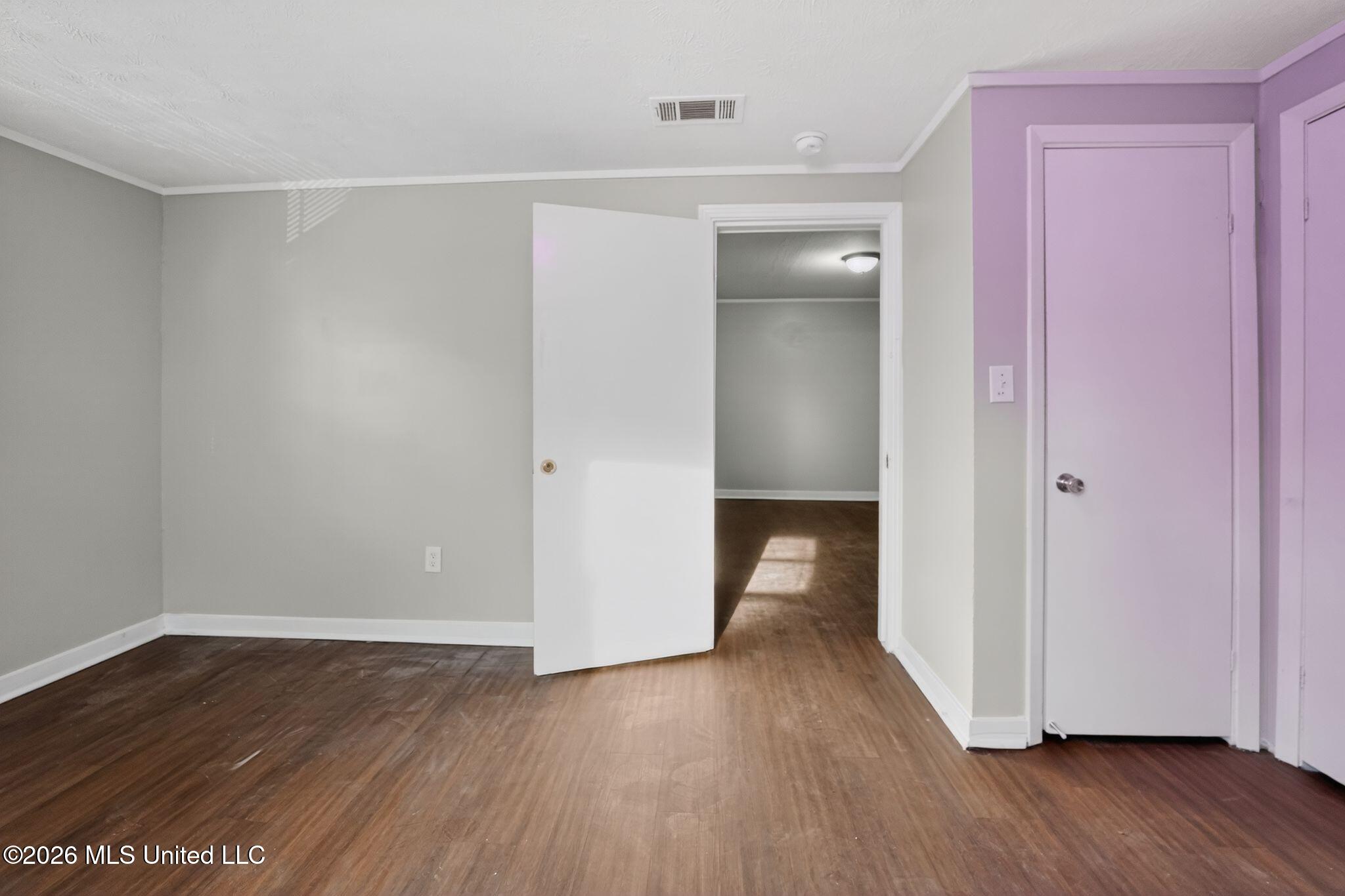 764 Avalon Road Jackson, MS 39206 - Photo 41 of 48 43_764_Avalon_Rd_Jackson_MS_39206-Bedroo