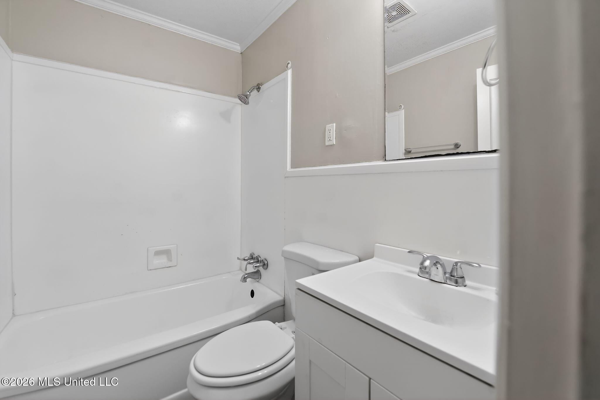 764 Avalon Road Jackson, MS 39206 - Photo 45 of 48 47_764_Avalon_Rd_Jackson_MS_39206-Bathro