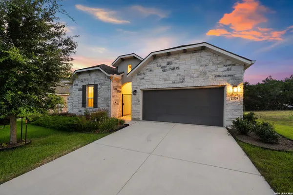 $599,990 | 24739 Para Siempre, San Antonio, TX 78261