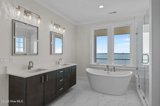 $2,995,000 | 4737 South Shore Drive, Morehead City, NC 28557