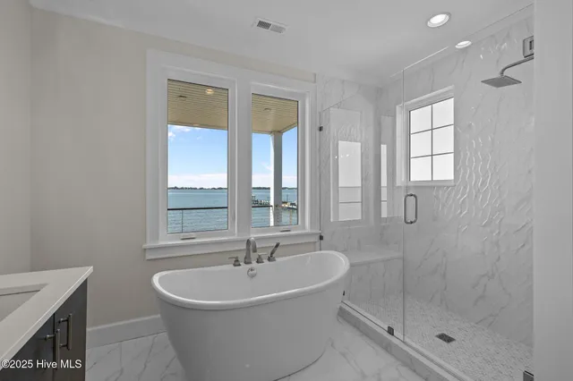 $2,995,000 | 4737 South Shore Drive, Morehead City, NC 28557