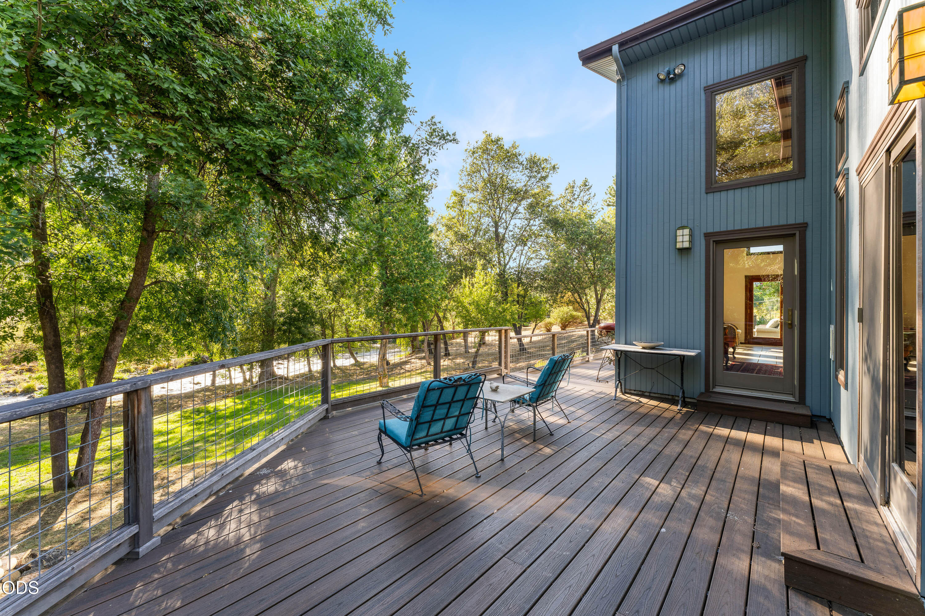 2076 Upper Applegate Road Jacksonville, OR 97530 - Photo 7 of 63 Gallery Image 7