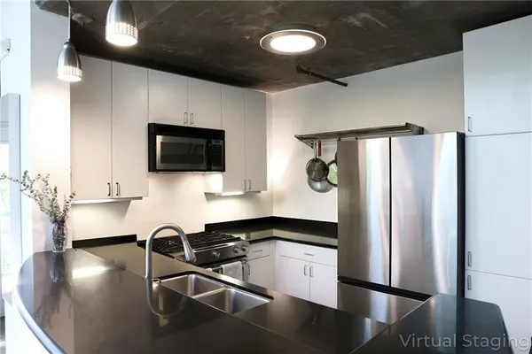 $625,000 | 850 Ralph McGill Boulevard Northeast, Unit 30, Atlanta, GA 30306