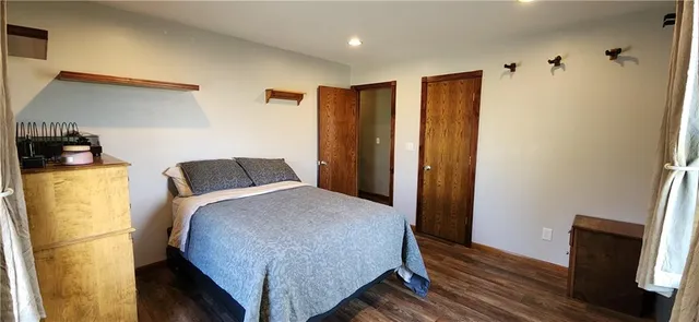 $339,000 | 2104 County Road 4270, Elk City, KS 67344