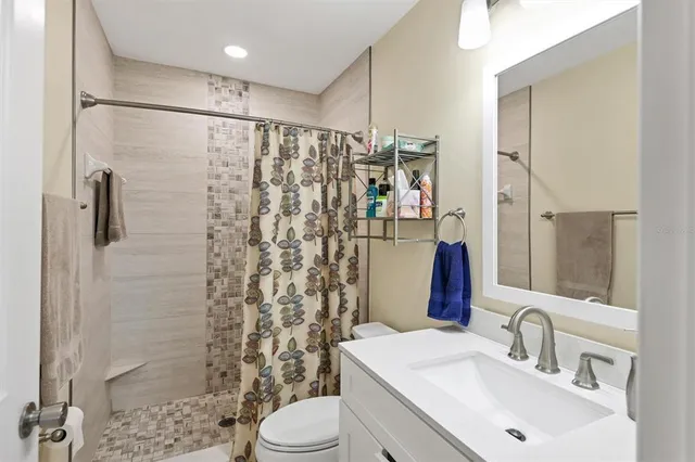 $339,000 | 4753 Independence Drive, Bradenton, FL 34210