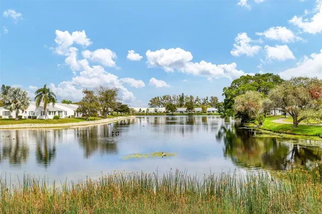 $339,000 | 4753 Independence Drive, Bradenton, FL 34210