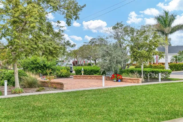 $339,000 | 4753 Independence Drive, Bradenton, FL 34210