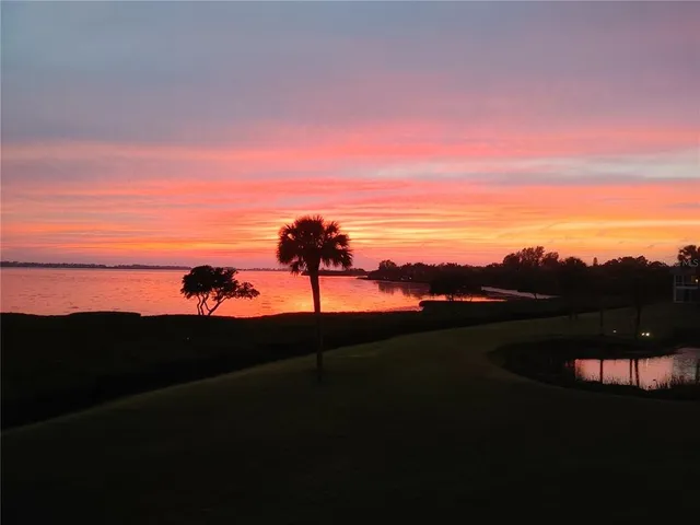 $339,000 | 4753 Independence Drive, Bradenton, FL 34210