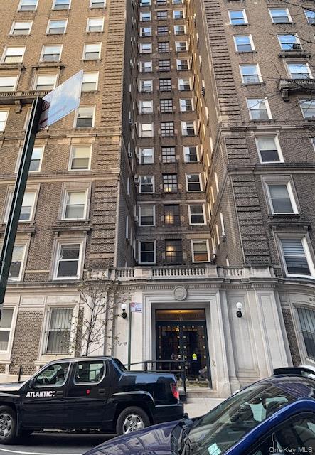 View of apartment building / complex