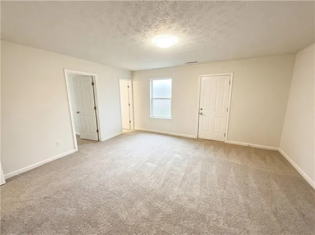 $316,000 | 736 Tullamore Way, Hampton, GA 30228