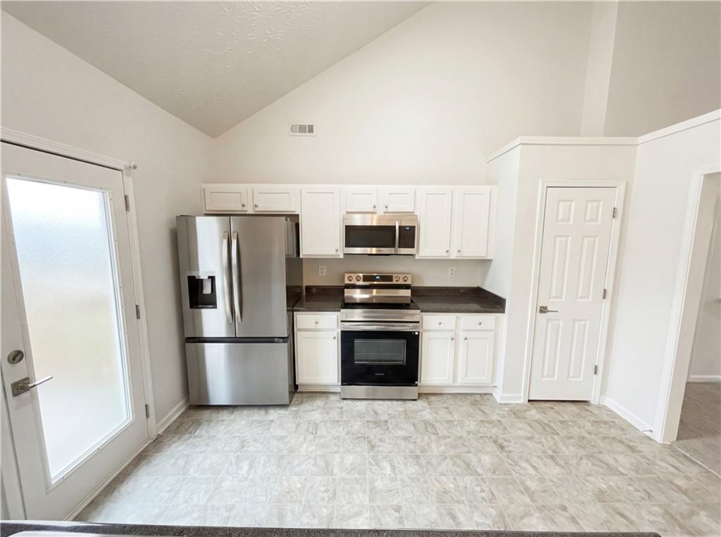 736 Tullamore Way Hampton, GA 30228 - Photo 7 of 22