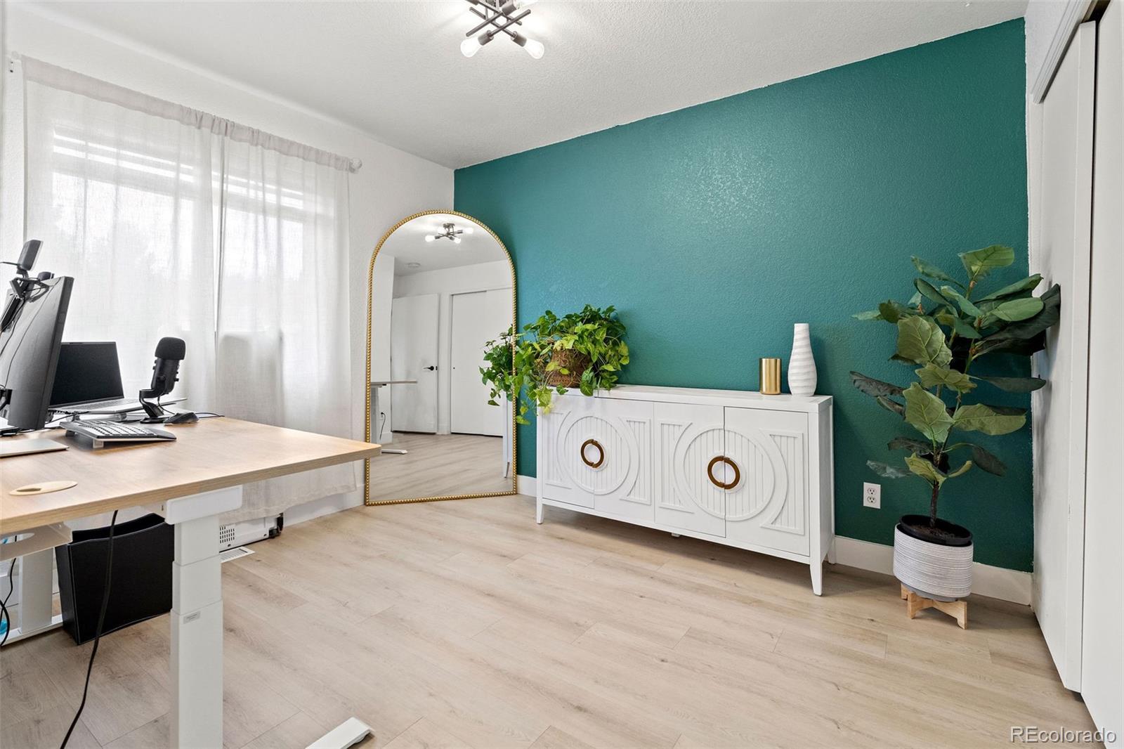 7045 Routt Street Arvada, CO 80004 - Photo 22 of 31 Gallery Image 22