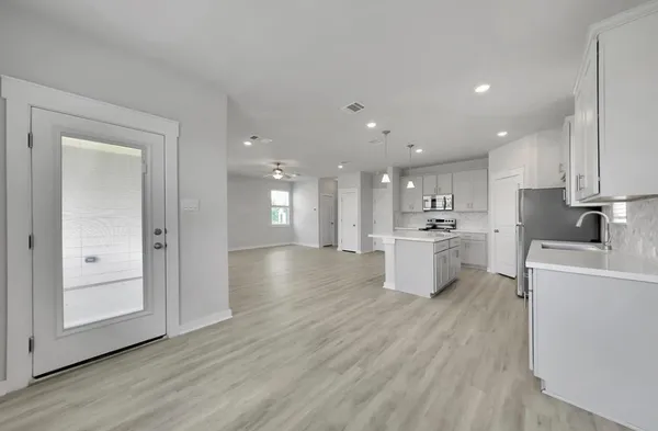 $2,295 | 300 Old Trinity Way, Georgetown, TX 78628