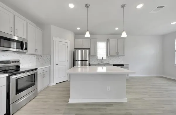 $2,295 | 300 Old Trinity Way, Georgetown, TX 78628