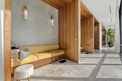 a view of a livingroom with furniture