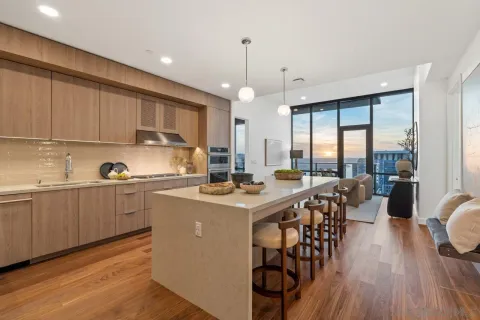 $10,060 | 1331 Columbia Street, Unit 3607, San Diego, CA 92101