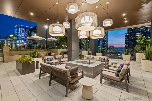 a view of utility room