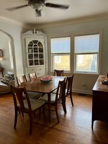 $2,850 | 2337 Ridgeland Avenue, Berwyn, IL 60402