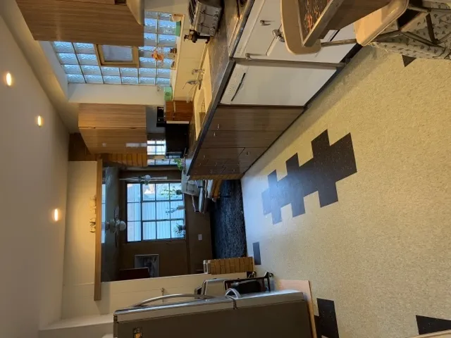 $2,850 | 2337 Ridgeland Avenue, Berwyn, IL 60402