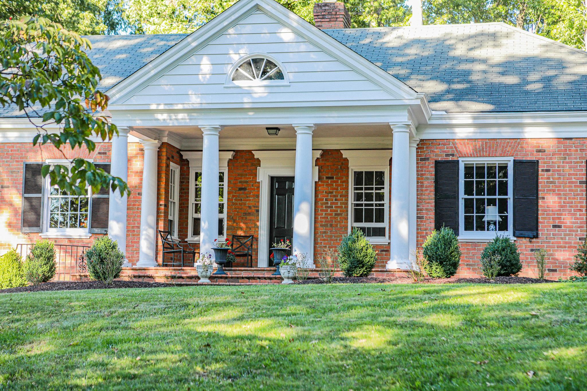 19 Ridgewood Drive Staunton, VA 24401 - Photo 6 of 73 a view of a house with garden and plants